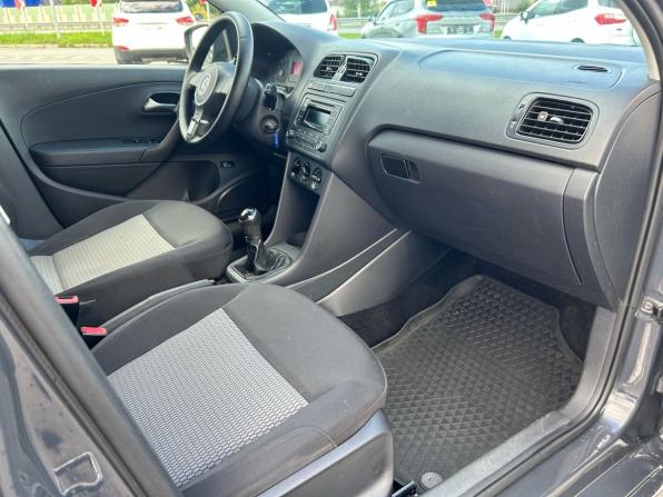 Volkswagen Polo V с пробегом 2014 года, цена 760 000 рублей, 87543 км, седан, Автокод Объявления