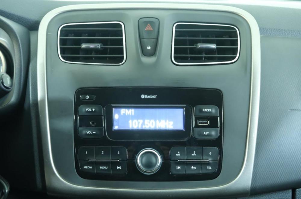 Renault Logan II Рестайлинг Омск  - изображение 14