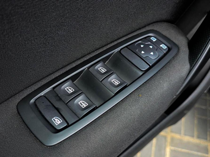 Renault Megane IV Крым  - изображение 22