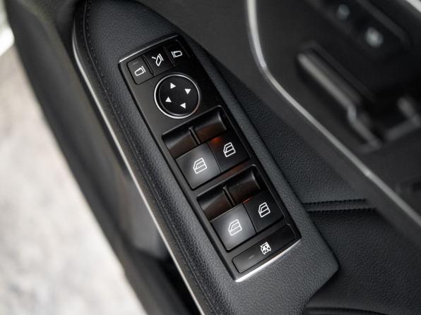 Mercedes-Benz E-Класс IV (W212 S212 C207) с пробегом 2012 года, цена 1 505 000 рублей, 74100 км, универсал, Автокод Объявления