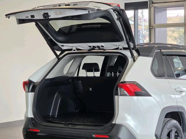 Toyota RAV4 V (XA50) с пробегом 2020 года, цена 3 300 000 рублей, 59013 км, внедорожник, Автокод Объявления