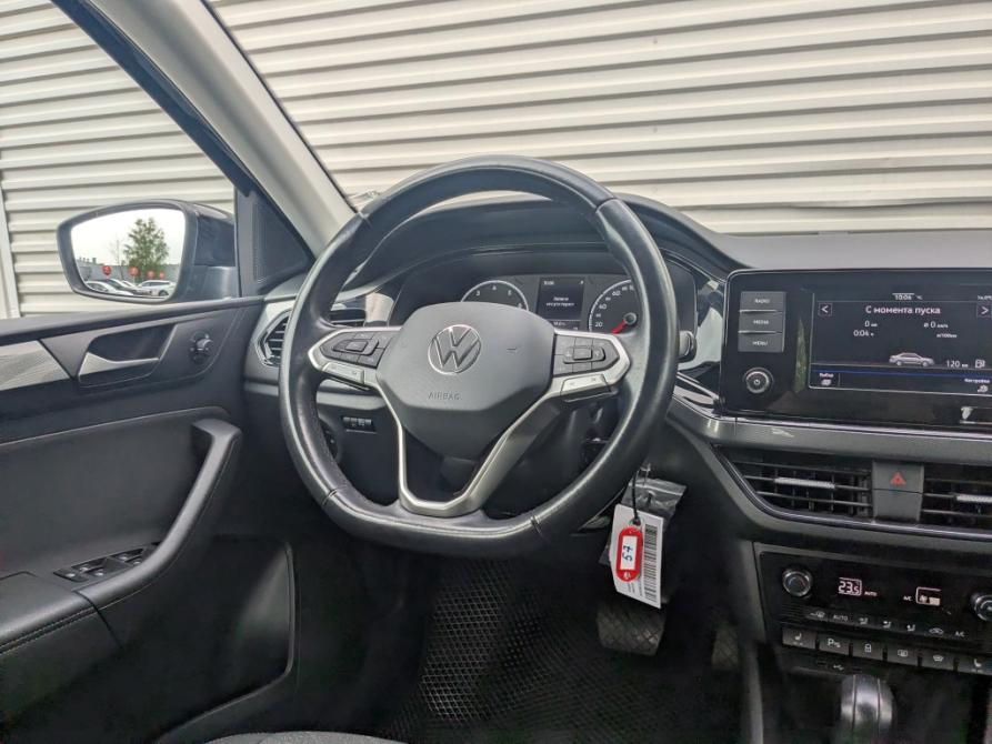 Volkswagen Polo VI Москва  - изображение 26