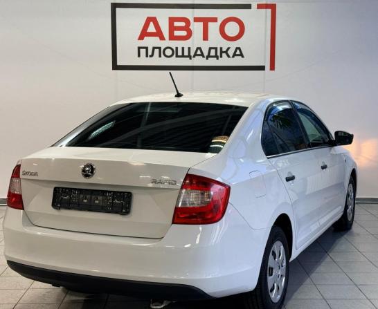 Skoda Rapid I с пробегом 2016 года, цена 999 000 рублей, 96000 км, лифтбек, Автокод Объявления