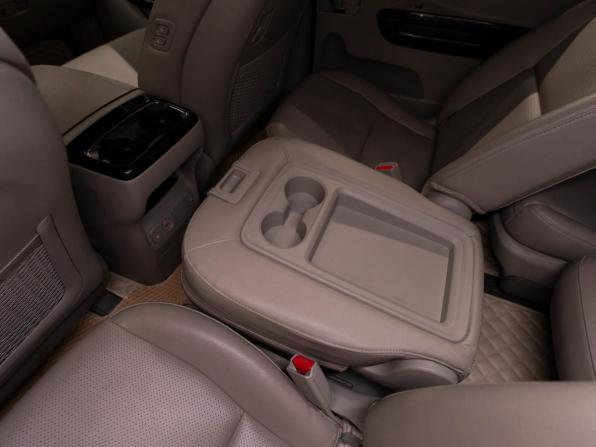 Kia Carnival III с пробегом 2019 года, цена 3 300 000 рублей, 98530 км, минивэн, Автокод Объявления