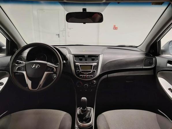 Hyundai Solaris I с пробегом 2013 года, цена 745 000 рублей, 192601 км, седан, Автокод Объявления