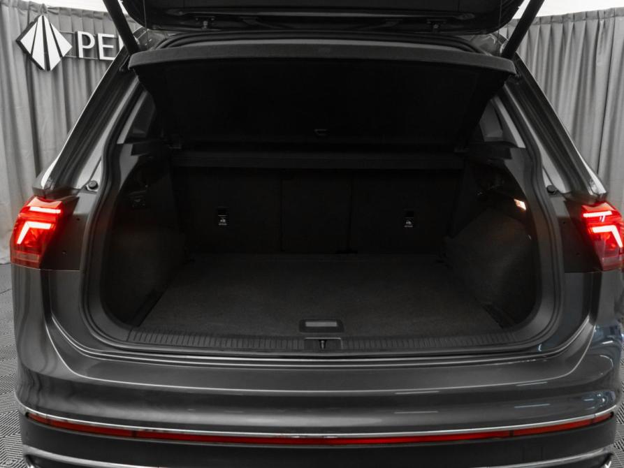 Volkswagen Tiguan II Рестайлинг Москва  - изображение 28