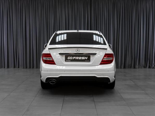 Mercedes-Benz C-Класс III (W204) Рестайлинг с пробегом 2011 года, цена 1 499 000 рублей, 213017 км, седан, Автокод Объявления