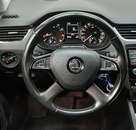 Skoda Octavia III (A7) с пробегом 2013 года, цена 1 079 000 рублей, 201309 км, лифтбек, Автокод Объявления
