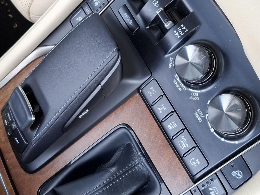 Lexus LX III Рестайлинг 2 Санкт-Петербург  - изображение 27