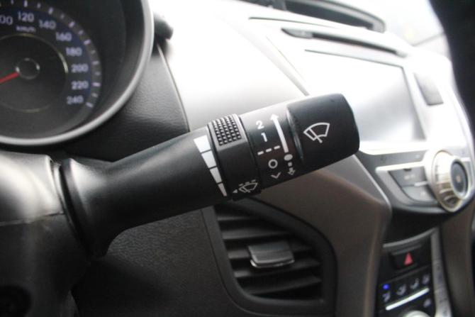 Hyundai Elantra V (MD) с пробегом 2012 года, цена 940 000 рублей, 177635 км, седан, Автокод Объявления