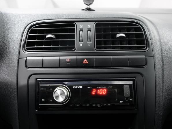 Volkswagen Polo V Рестайлинг с пробегом 2020 года, цена 1 340 000 рублей, 41444 км, седан, Автокод Объявления