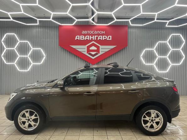 Renault Arkana I с пробегом 2021 года, цена 1 685 000 рублей, 137060 км, внедорожник, Автокод Объявления