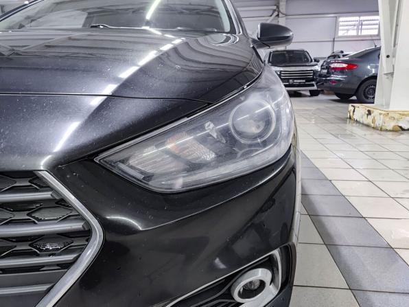 Hyundai Solaris II с пробегом 2019 года, цена 1 080 000 рублей, 190162 км, седан, Автокод Объявления