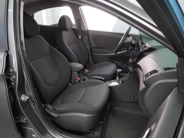 Hyundai Solaris I с пробегом 2011 года, цена 799 000 рублей, 158527 км, седан, Автокод Объявления