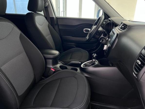 Kia Soul II Рестайлинг с пробегом 2017 года, цена 1 650 000 рублей, 117532 км, хэтчбек, Автокод Объявления