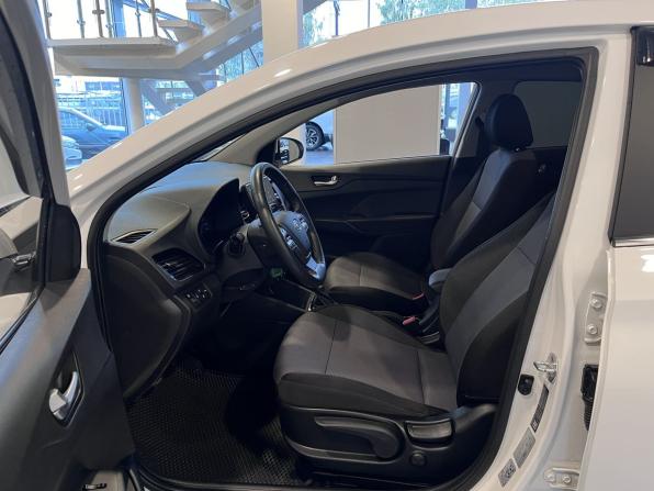 Hyundai Solaris II Рестайлинг с пробегом 2022 года, цена 1 700 000 рублей, 86046 км, седан, Автокод Объявления