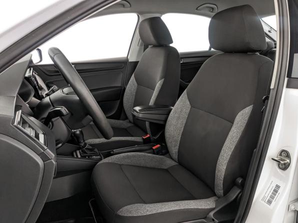 Skoda Rapid II с пробегом 2021 года, цена 1 170 000 рублей, 183590 км, лифтбек, Автокод Объявления