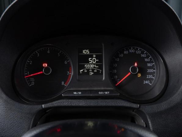 Volkswagen Polo V Рестайлинг с пробегом 2018 года, цена 1 035 000 рублей, 159384 км, седан, Автокод Объявления
