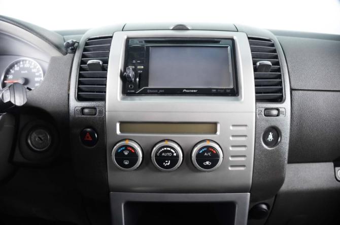 Nissan Pathfinder III с пробегом 2007 года, цена 1 079 000 рублей, 400258 км, внедорожник, Автокод Объявления