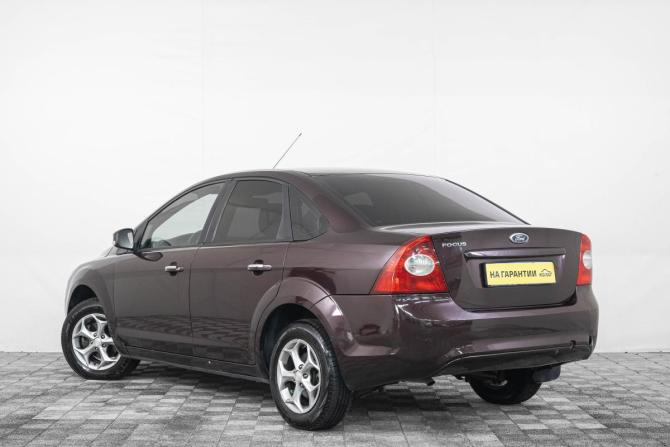 Ford Focus II Рестайлинг с пробегом 2010 года, цена 549 000 рублей, 201700 км, седан, Автокод Объявления