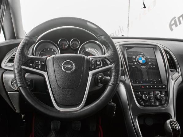 Opel Astra J с пробегом 2011 года, цена 600 000 рублей, 221500 км, хэтчбек, Автокод Объявления