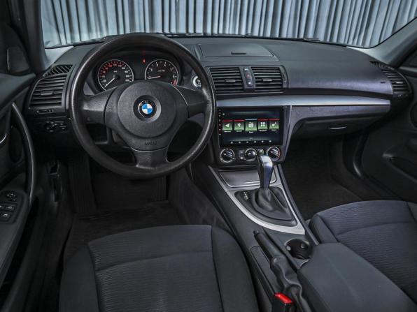 BMW 1 серии I (E81/E82/E87/E88) Рестайлинг с пробегом 2011 года, цена 789 000 рублей, 276101 км, хэтчбек, Автокод Объявления