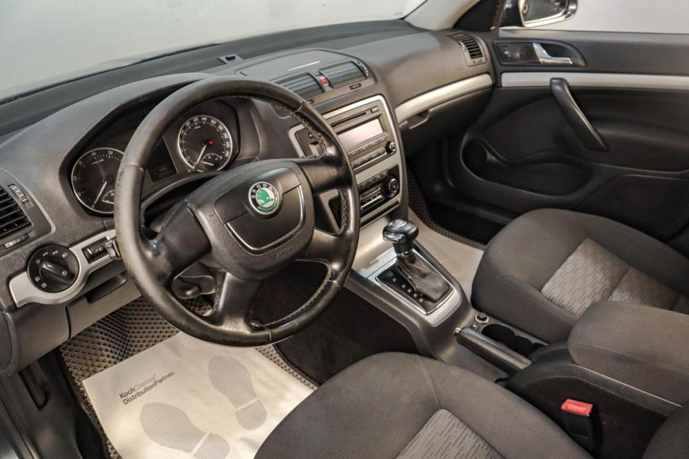 Skoda Octavia II (A5) Рестайлинг Челябинск  - изображение 8