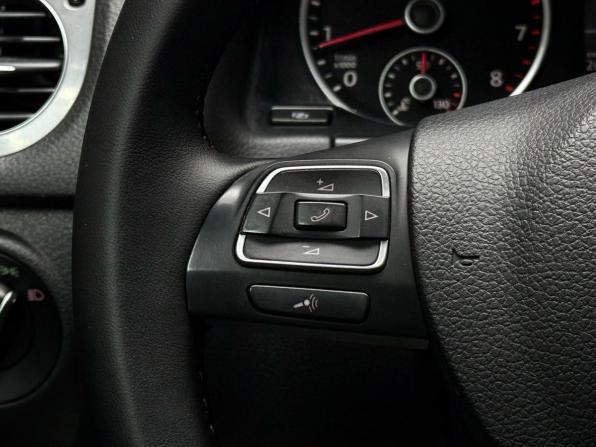 Volkswagen Tiguan I Рестайлинг с пробегом 2011 года, цена 1 449 000 рублей, 206700 км, внедорожник, Автокод Объявления