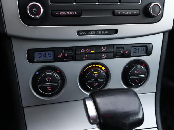 Volkswagen Passat B6 с пробегом 2008 года, цена 798 000 рублей, 337000 км, седан, Автокод Объявления