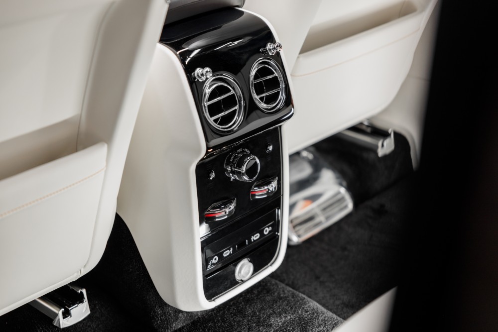 Rolls-Royce Cullinan I Рестайлинг Москва  - изображение 42
