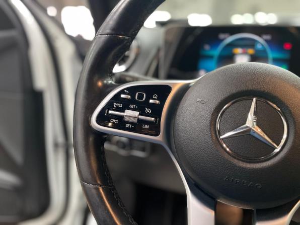 Mercedes-Benz GLB I (X247) с пробегом 2019 года, цена 3 120 000 рублей, 187413 км, внедорожник, Автокод Объявления