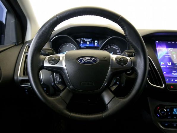 Ford Focus III с пробегом 2012 года, цена 890 000 рублей, 94640 км, хэтчбек, Автокод Объявления