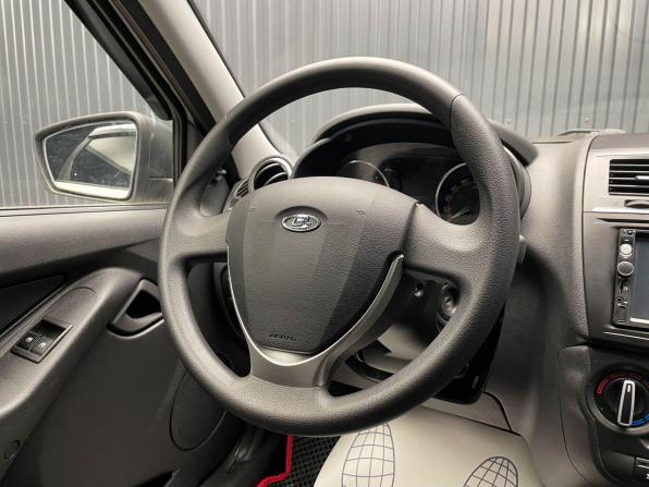 Lada (ВАЗ) Granta I Рестайлинг с пробегом 2021 года, цена 577 000 рублей, 43165 км, седан, Автокод Объявления