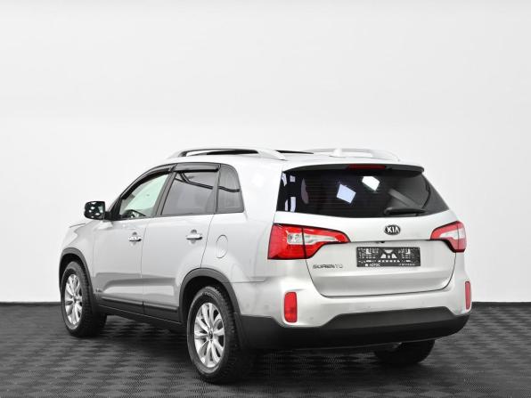 Kia Sorento II Рестайлинг с пробегом 2012 года, цена 1 249 000 рублей, 241000 км, внедорожник, Автокод Объявления