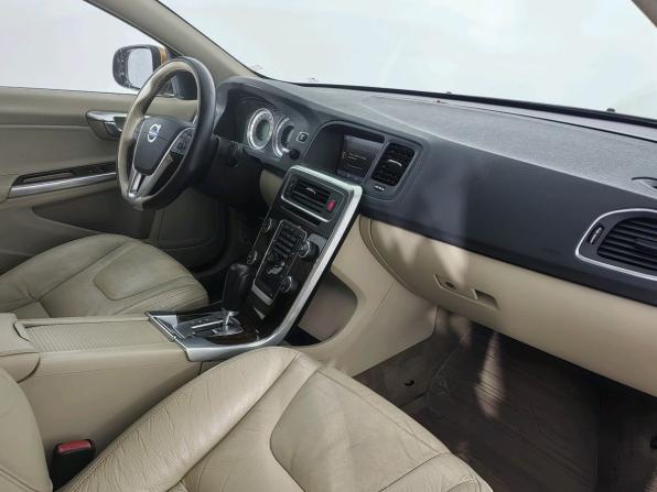 Volvo S60 II с пробегом 2011 года, цена 780 000 рублей, 355768 км, седан, Автокод Объявления