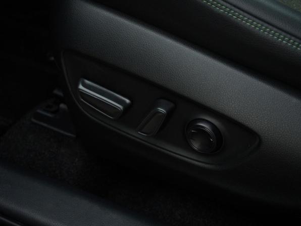 Toyota RAV4 V (XA50) с пробегом 2025 года, цена 4 099 000 рублей, 6903 км, внедорожник, Автокод Объявления