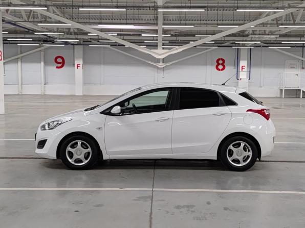 Hyundai i30 II с пробегом 2015 года, цена 1 299 000 рублей, 75758 км, хэтчбек, Автокод Объявления