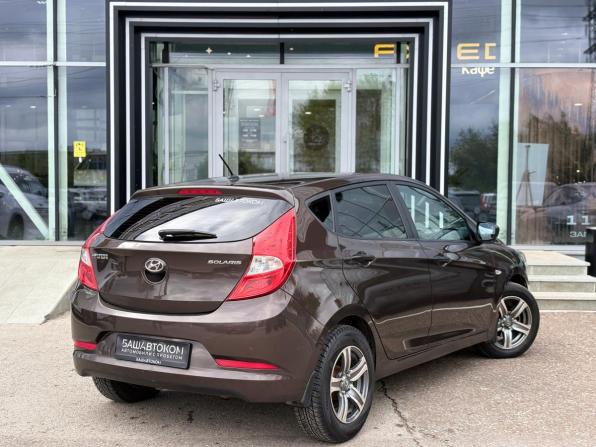 Hyundai Solaris I Рестайлинг с пробегом 2015 года, цена 865 000 рублей, 139638 км, хэтчбек, Автокод Объявления