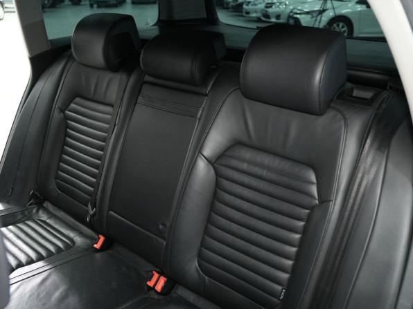 Volkswagen Passat B7 с пробегом 2012 года, цена 929 000 рублей, 171000 км, универсал, Автокод Объявления