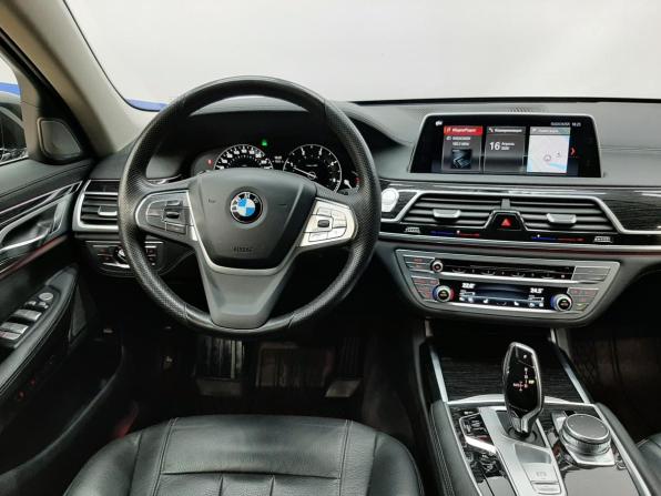 BMW 7 серии VI (G11/G12) с пробегом 2017 года, цена 3 399 000 рублей, 203093 км, седан, Автокод Объявления