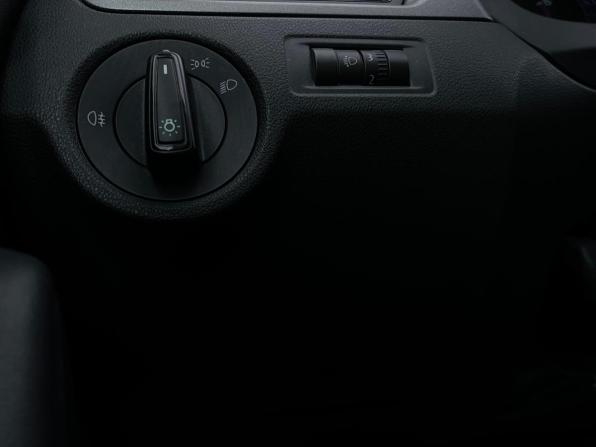 Skoda Rapid I с пробегом 2016 года, цена 1 297 000 рублей, 49308 км, лифтбек, Автокод Объявления