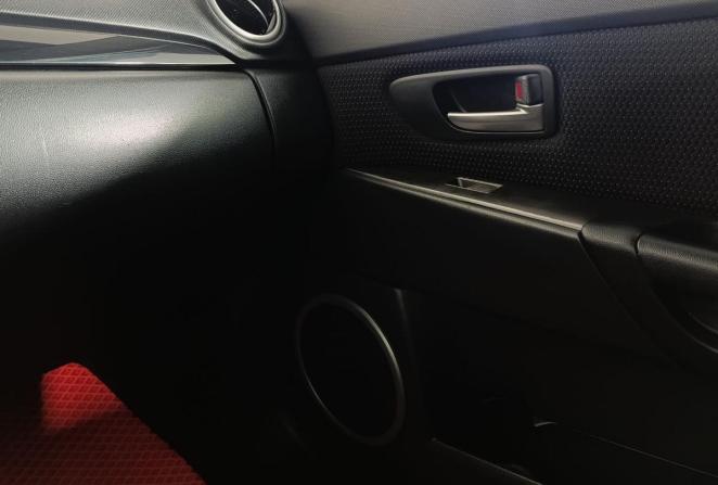 Mazda 3 I (BK) Рестайлинг с пробегом 2007 года, цена 620 000 рублей, 263229 км, хэтчбек, Автокод Объявления