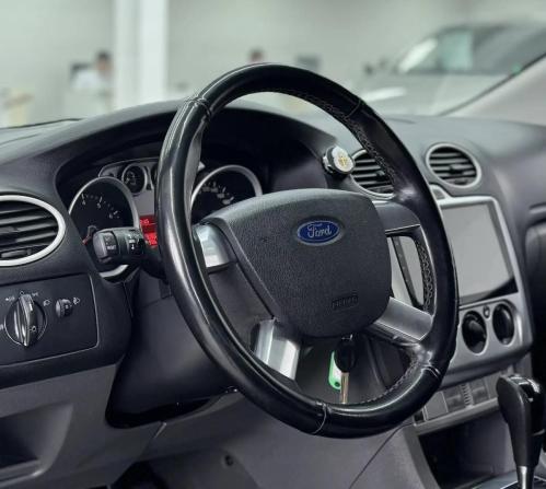 Ford Focus II Рестайлинг с пробегом 2010 года, цена 639 000 рублей, 190000 км, седан, Автокод Объявления