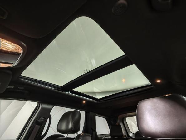 Jeep Grand Cherokee IV (WK2) Рестайлинг с пробегом 2018 года, цена 3 255 000 рублей, 142411 км, внедорожник, Автокод Объявления