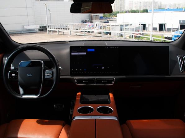 Li Auto (Lixiang) L9 I с пробегом 2023 года, цена 6 498 000 рублей, 38000 км, внедорожник, Автокод Объявления