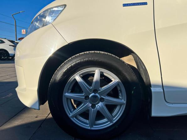 Honda Freed I Рестайлинг с пробегом 2012 года, цена 1 169 300 рублей, 191400 км, компактвэн, Автокод Объявления