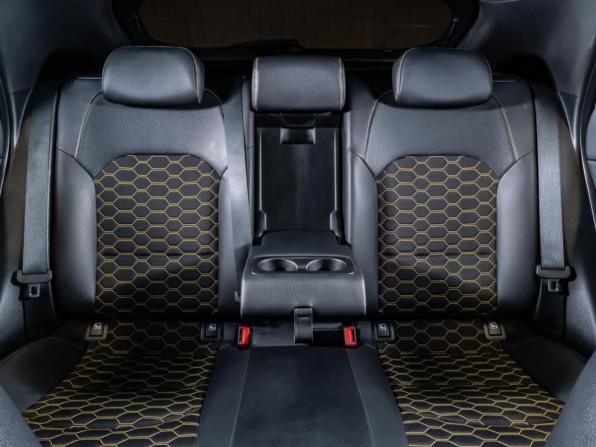 Kia XCeed I с пробегом 2020 года, цена 2 100 000 рублей, 82462 км, хэтчбек, Автокод Объявления