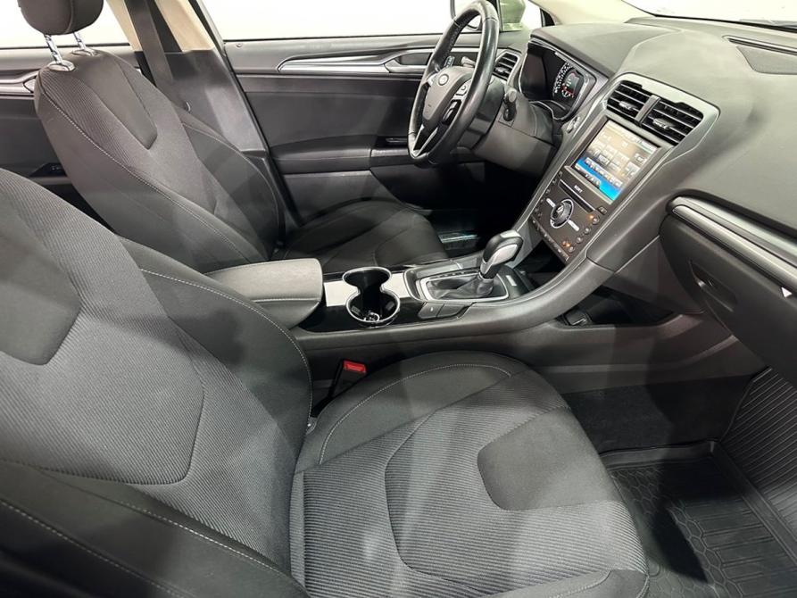 Ford Mondeo V Москва  - изображение 10