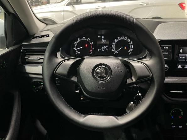 Skoda Rapid II с пробегом 2020 года, цена 1 170 000 рублей, 104700 км, лифтбек, Автокод Объявления