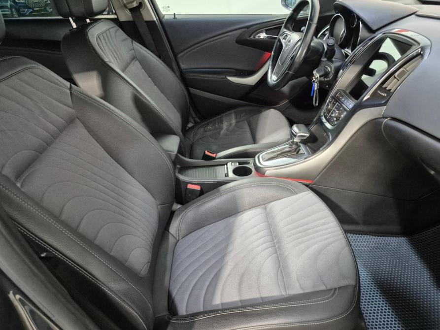 Opel Astra J Рестайлинг Воронеж  - изображение 14